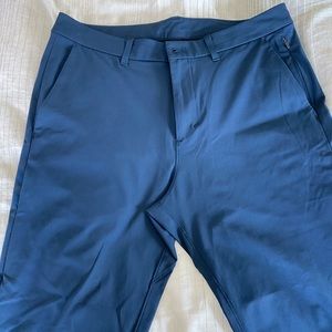 COPY - Lulu ABC pants slim - slight signs of wear.
